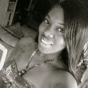 Meet your Posher, Lasandra